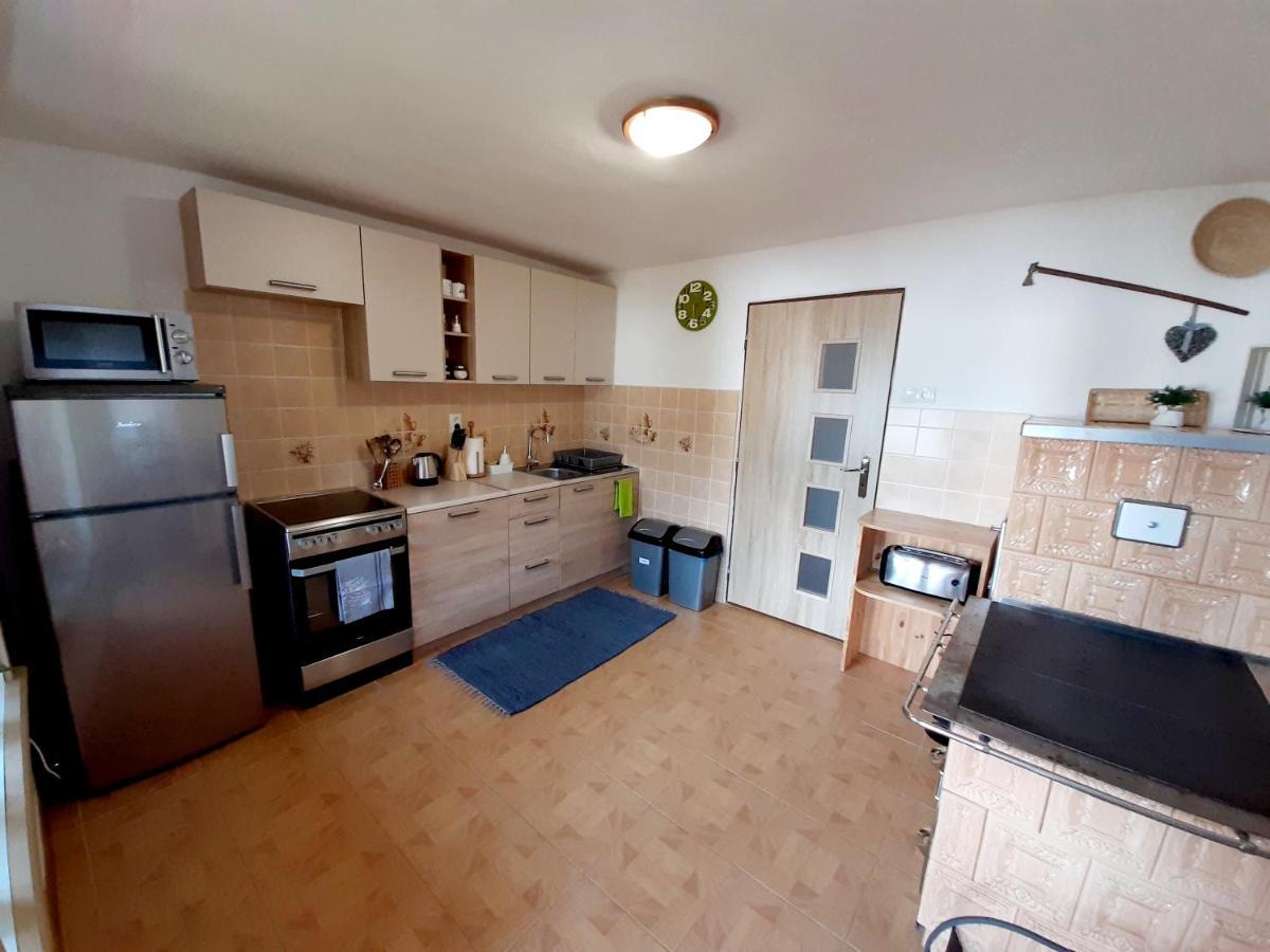 Viktoria- Neakceptujeme Mlade Partie Villa Terchová Exterior foto