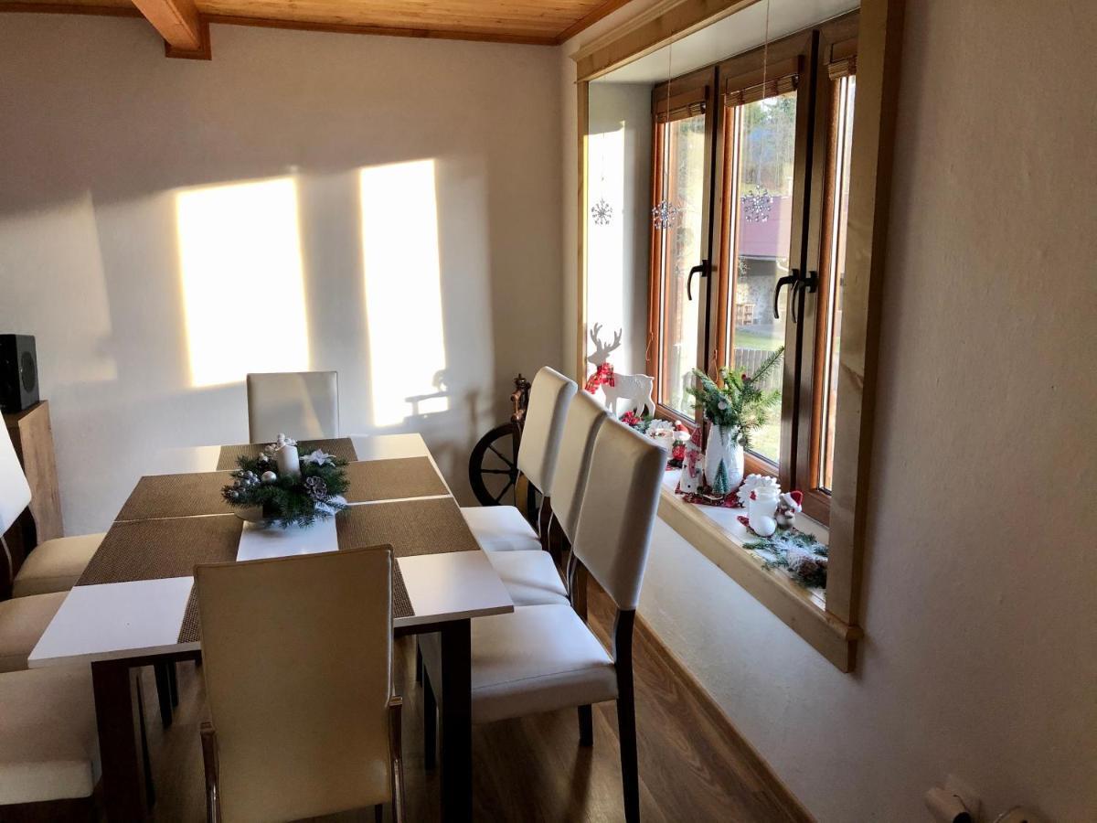 Viktoria- Neakceptujeme Mlade Partie Villa Terchová Exterior foto